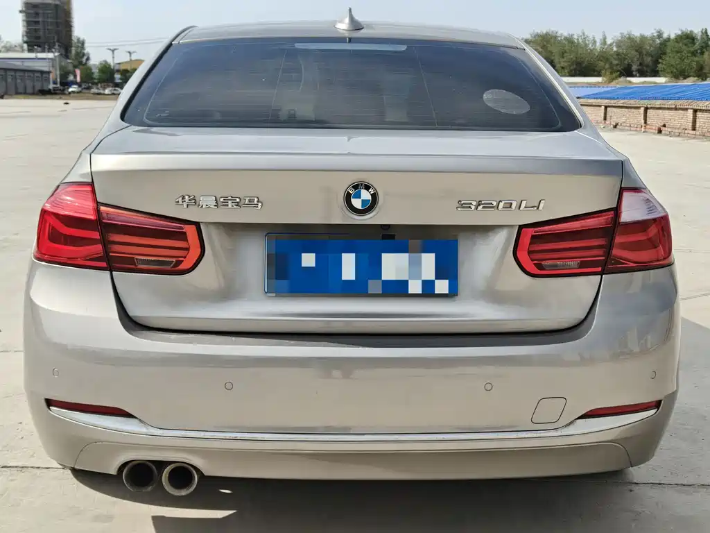 BMW 3 Series — миниатюра 8