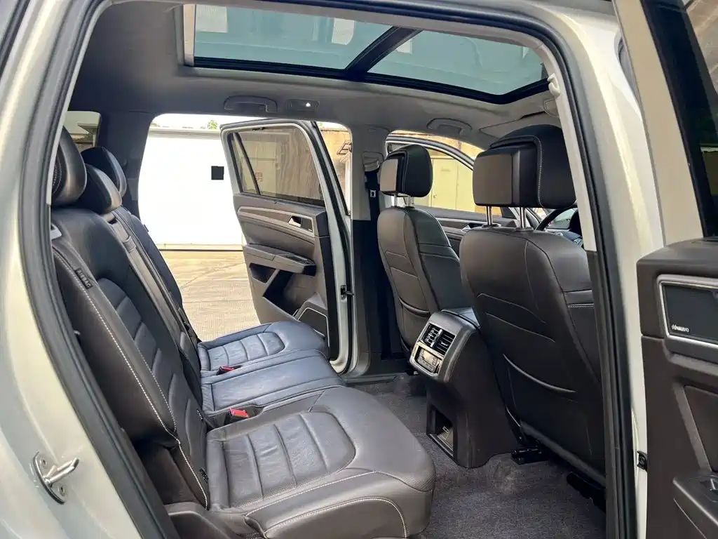 Volkswagen Teramont — миниатюра 18