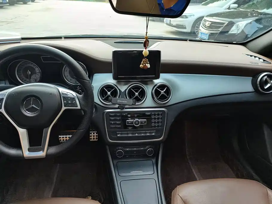 Mercedes-Benz CLA (Import) — миниатюра 13