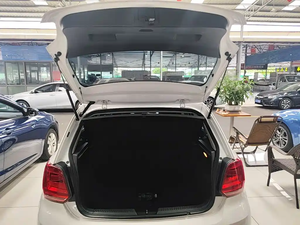 Volkswagen Polo — миниатюра 19
