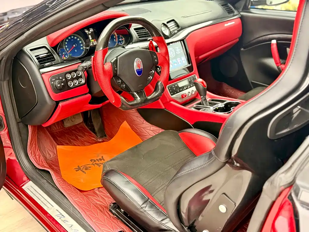 Maserati GranTurismo — миниатюра 12