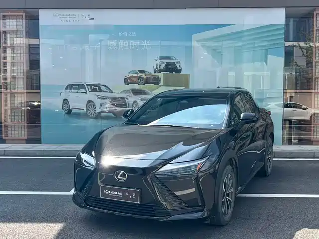 Lexus RZ