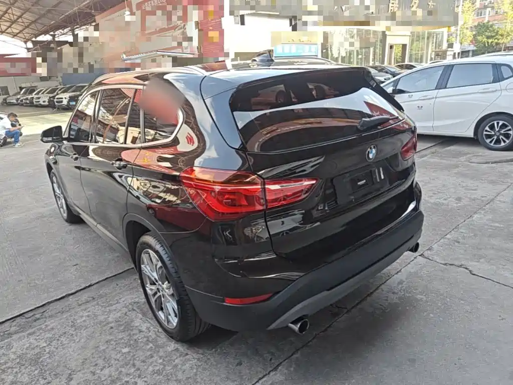 BMW X1 — миниатюра 5