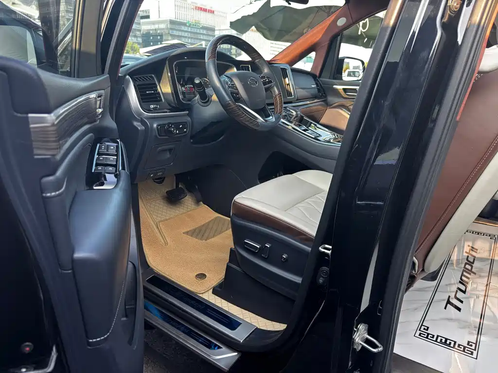 GAC Motor Trumpchi M8 — миниатюра 7