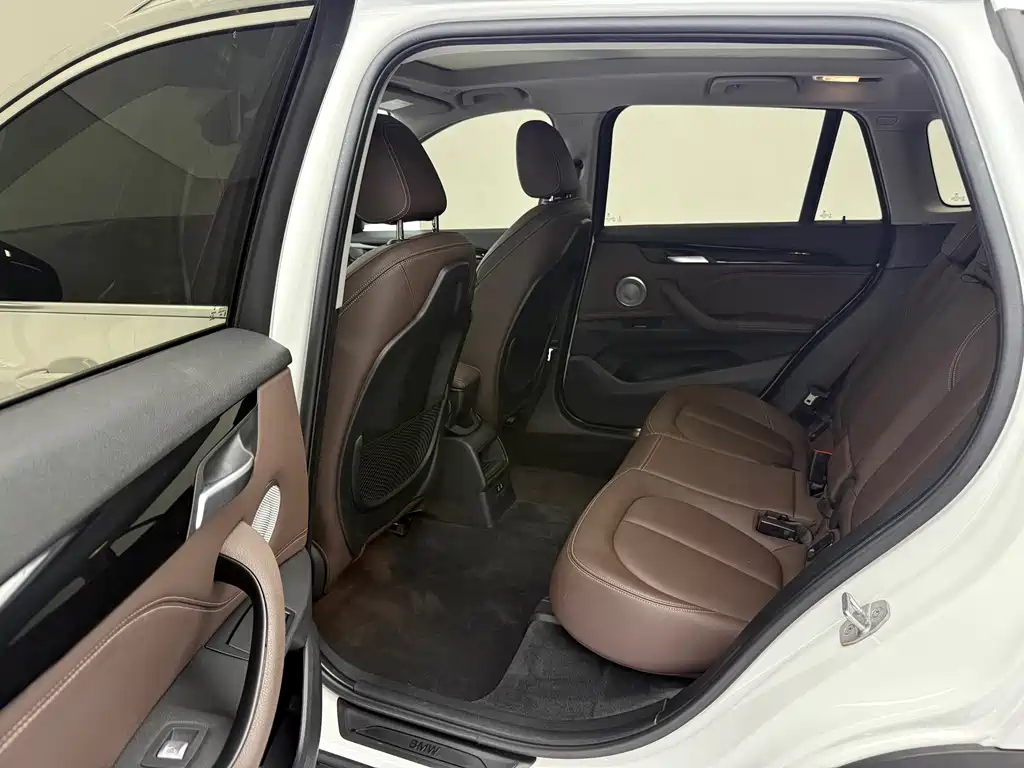 BMW X1 — миниатюра 18