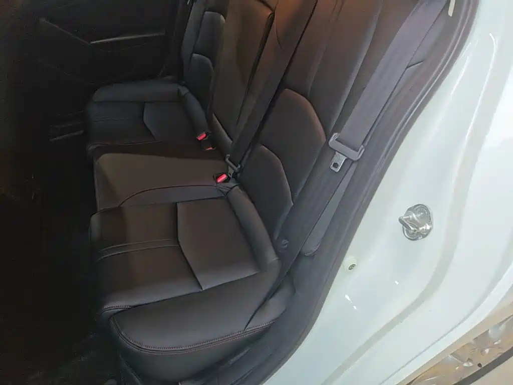 Mazda 3 Axela — миниатюра 17