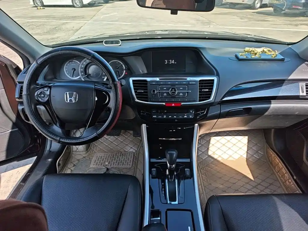 Honda Accord — миниатюра 10