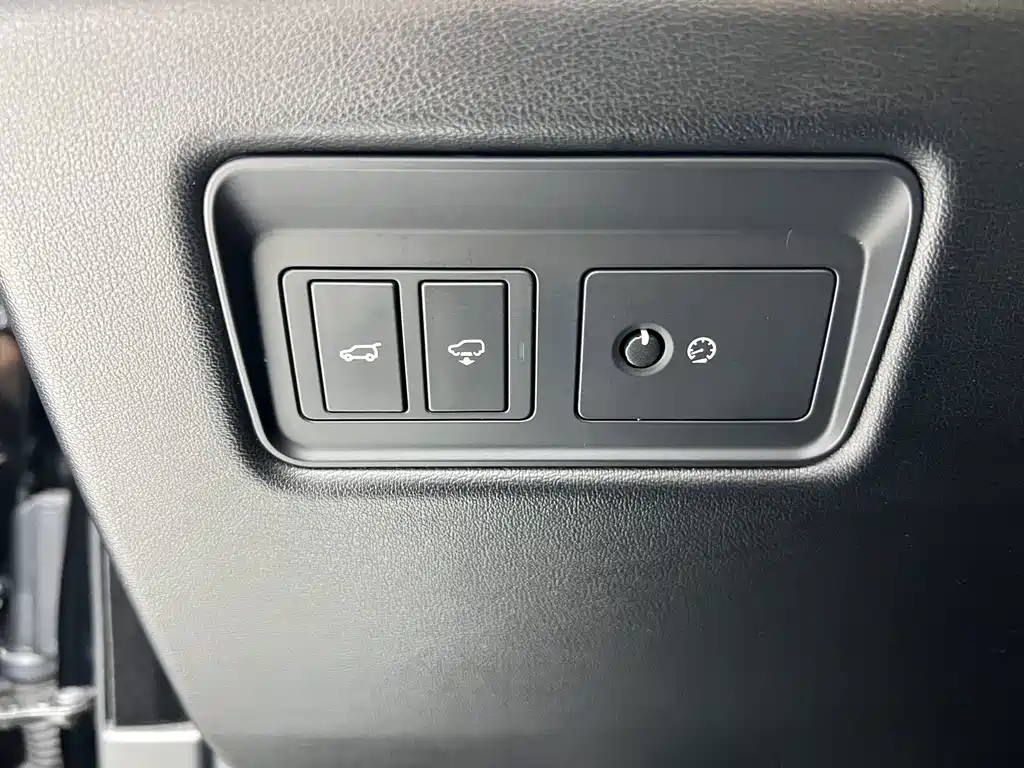 Land Rover Range Rover — миниатюра 12