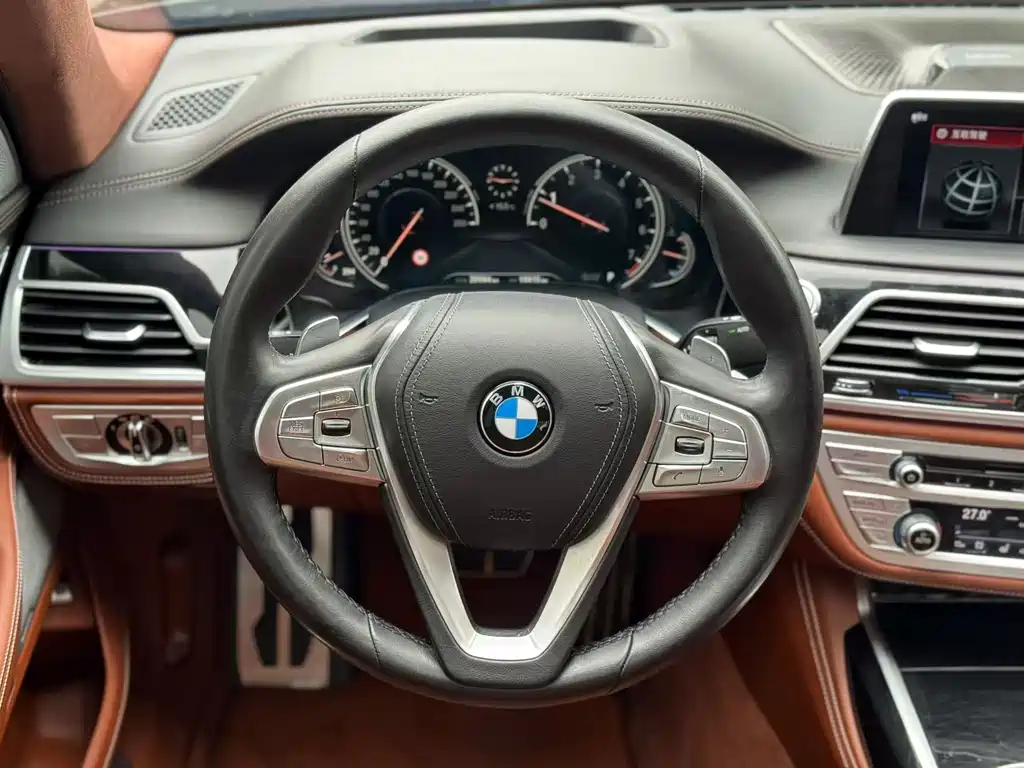 BMW 7 Series 7 2018 740Li xDrive Premium M Sport