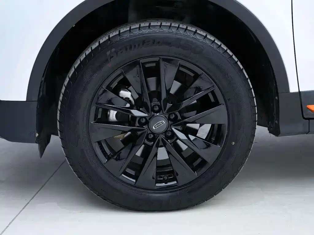 GEELY AUTOMOBILE BOYUE