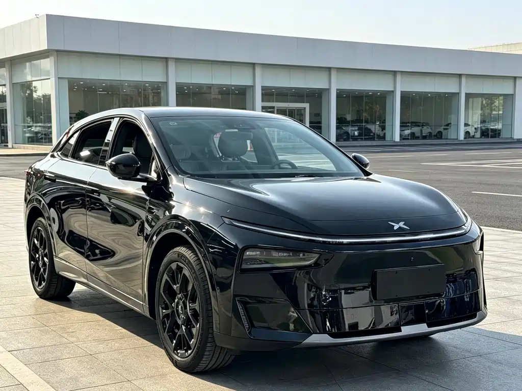 XPeng G7 — миниатюра 2