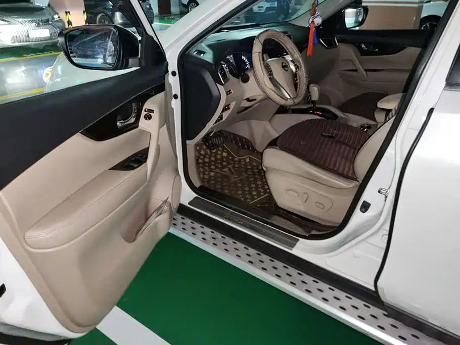 Nissan X-Trail — миниатюра 9