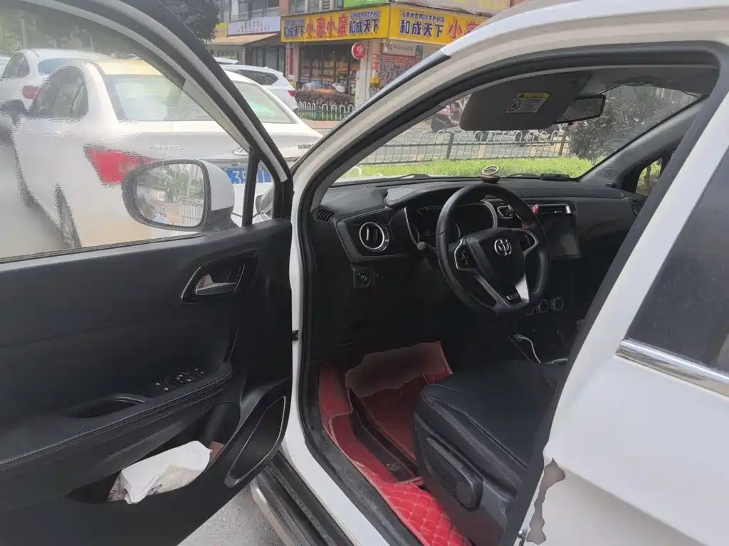 Zhonghua V3 — миниатюра 17