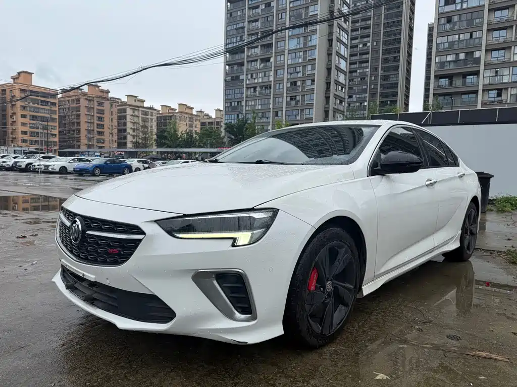 Buick Regal 2021