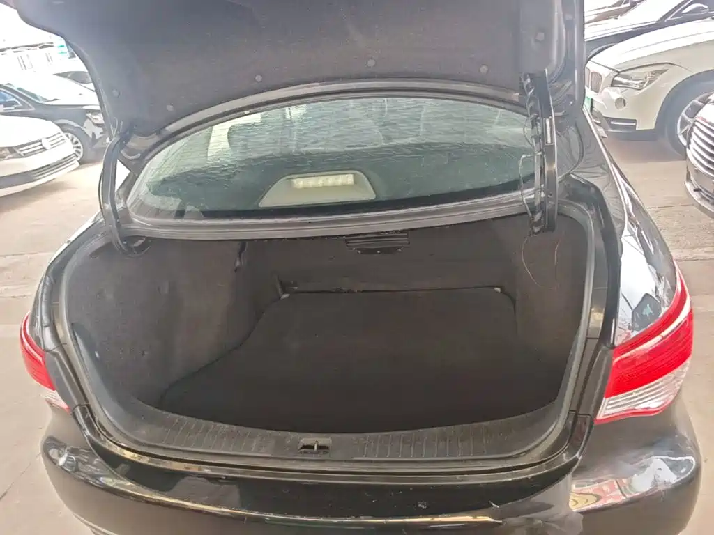 Nissan Sylphy — миниатюра 19
