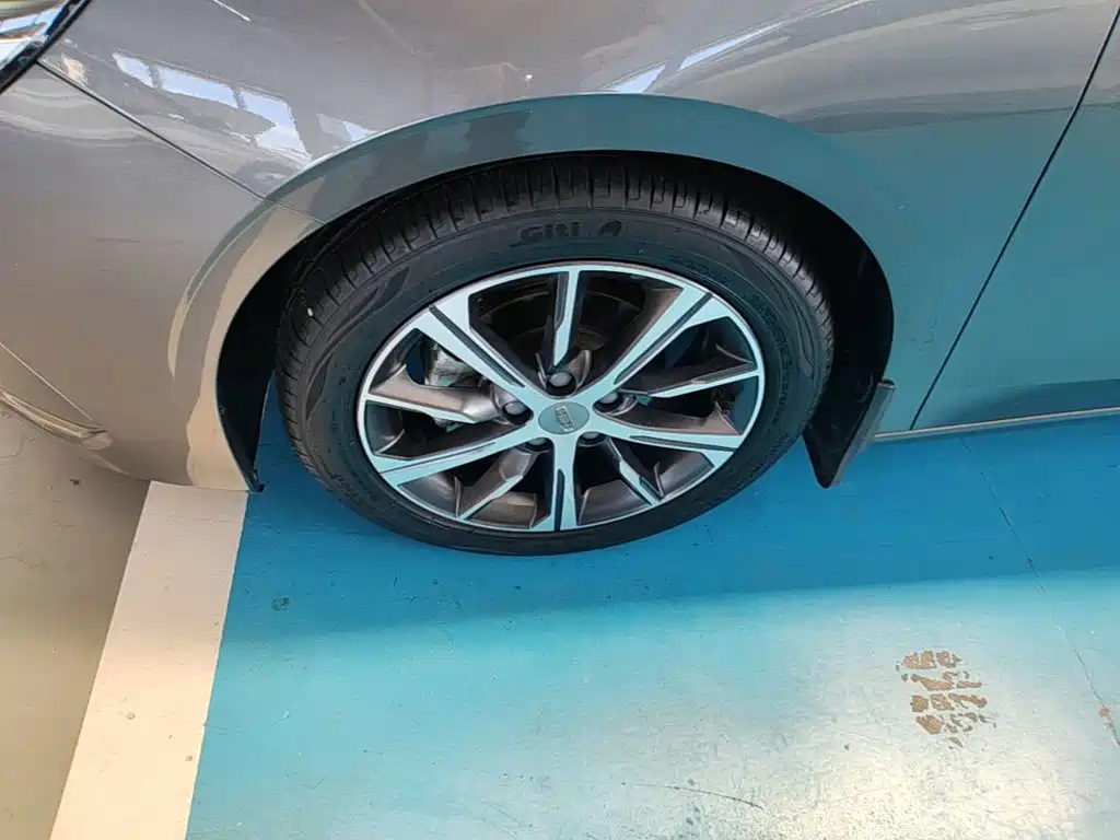 Geely Emgrand — миниатюра 23