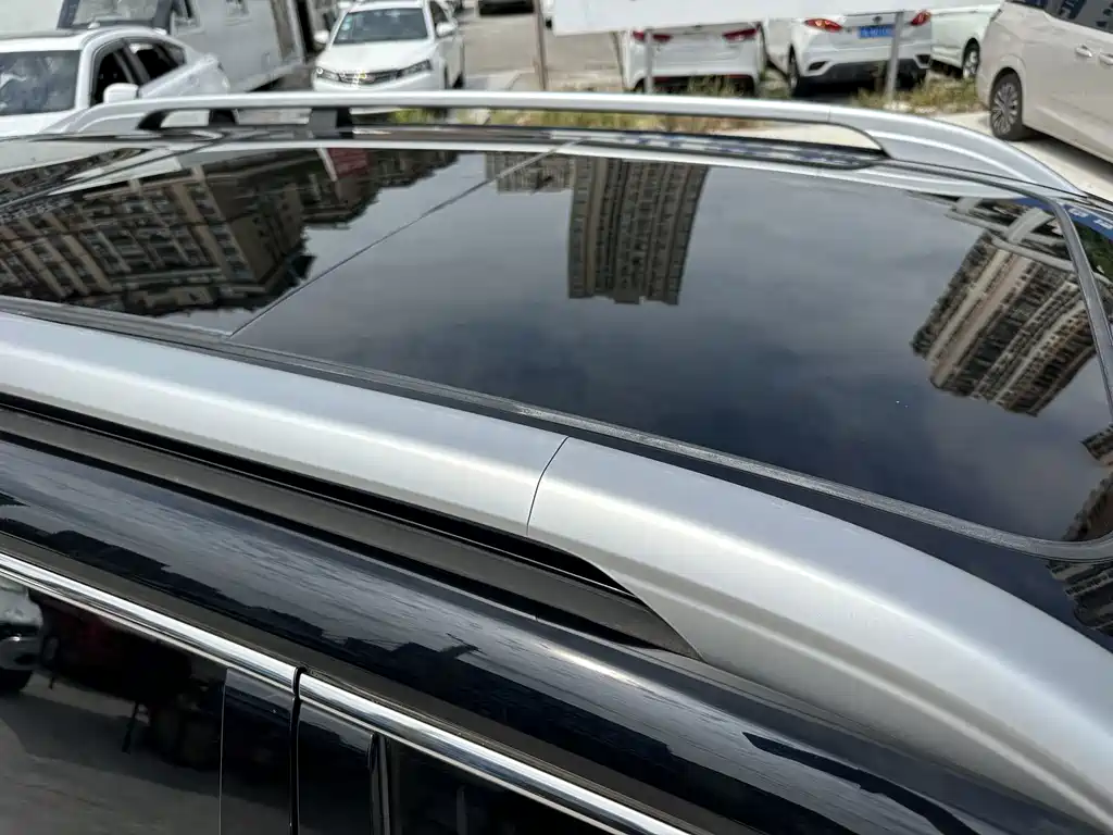 Roewe RX8 — миниатюра 13