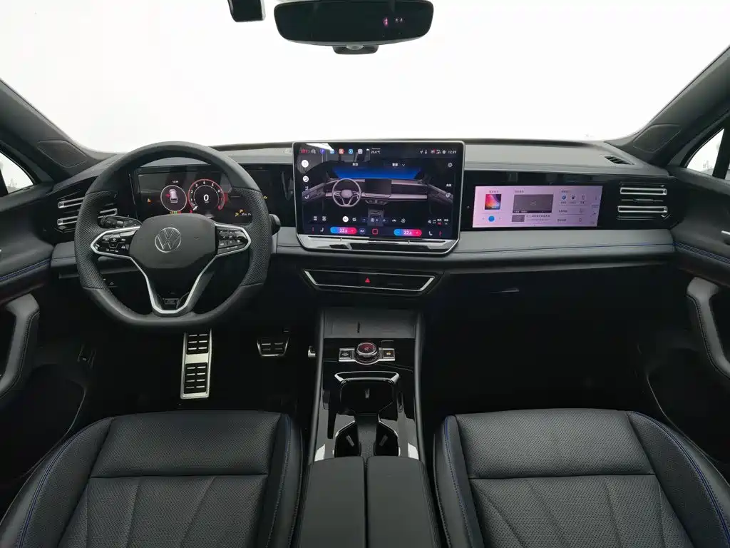 Volkswagen Tiguan L — миниатюра 5