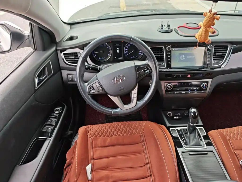 Hyundai Mistra — миниатюра 11