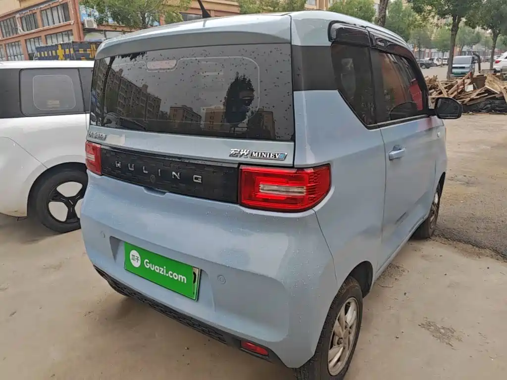 Wuling MINIEV — миниатюра 7