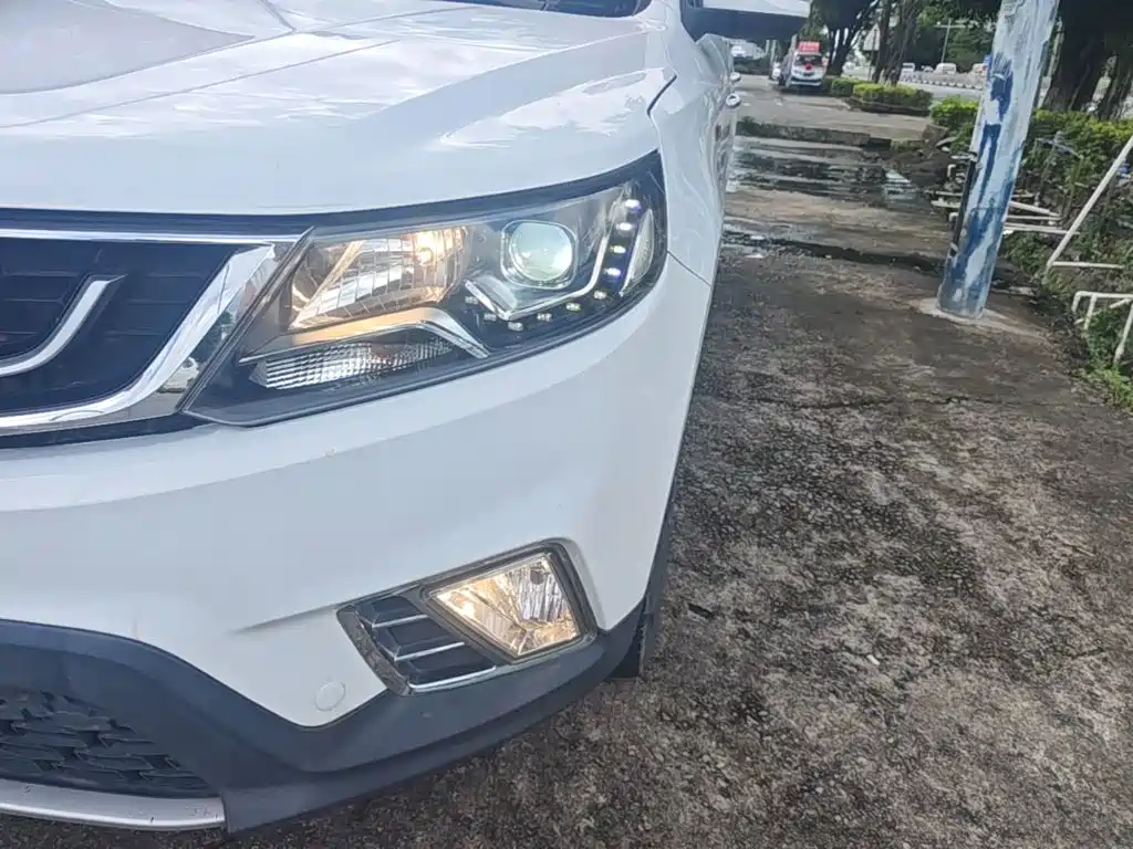 Geely Vision X6 — миниатюра 24