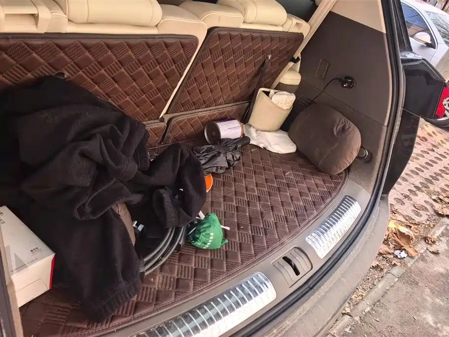 WEI PAI WEI BRAND BLUE MOUNTAIN