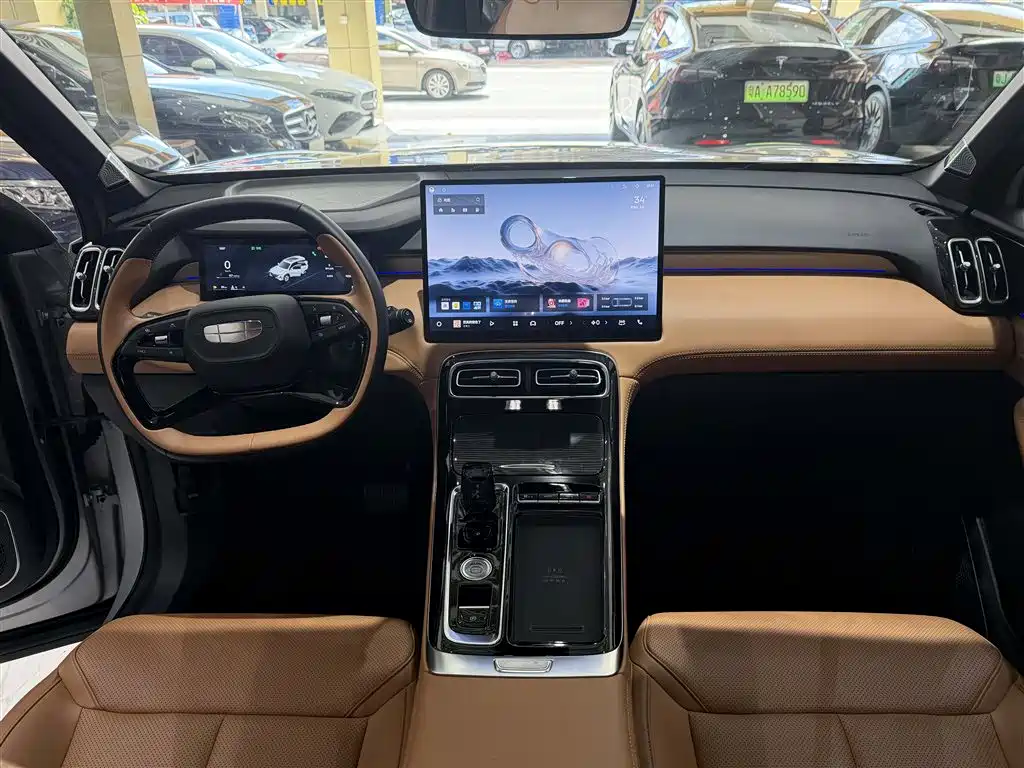 Geely Boyue L — миниатюра 13