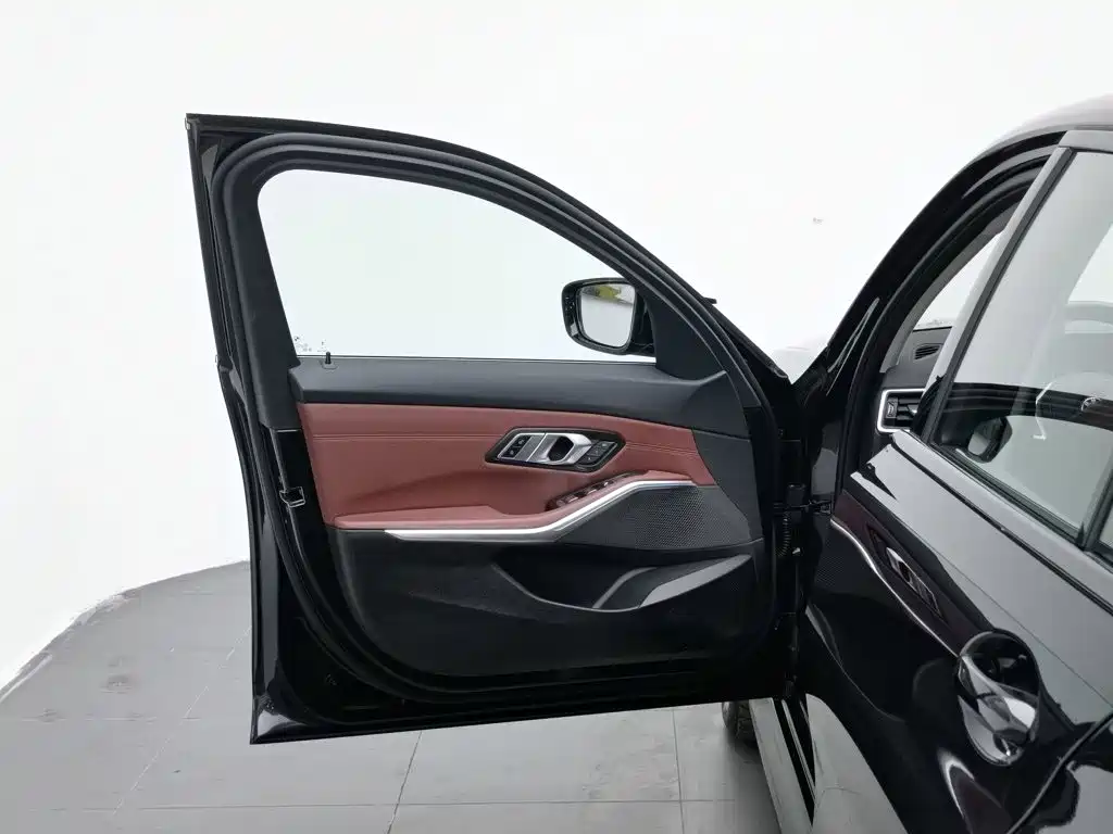 BMW i3 2022 eDrive 35 L