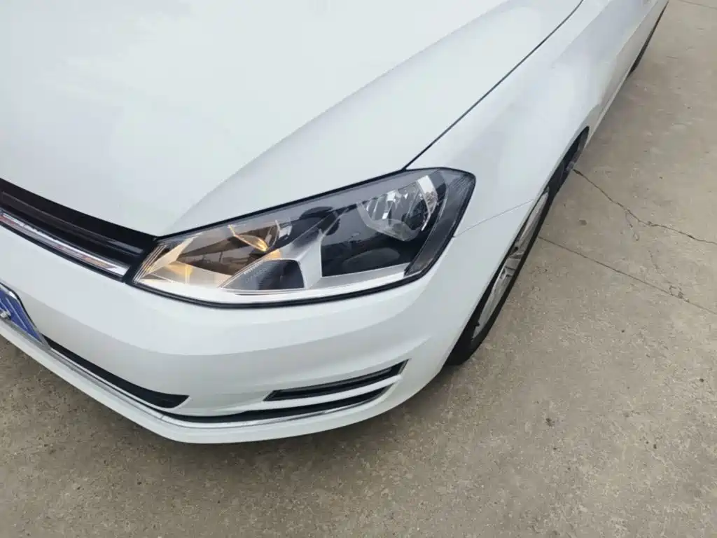Volkswagen Golf — миниатюра 24