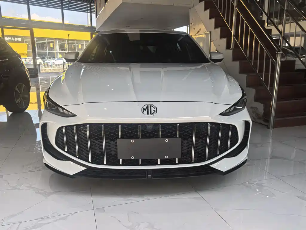 MG 5 2025 180DVVT Luxury
