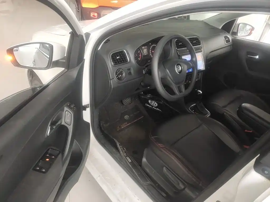 Volkswagen Polo — миниатюра 16