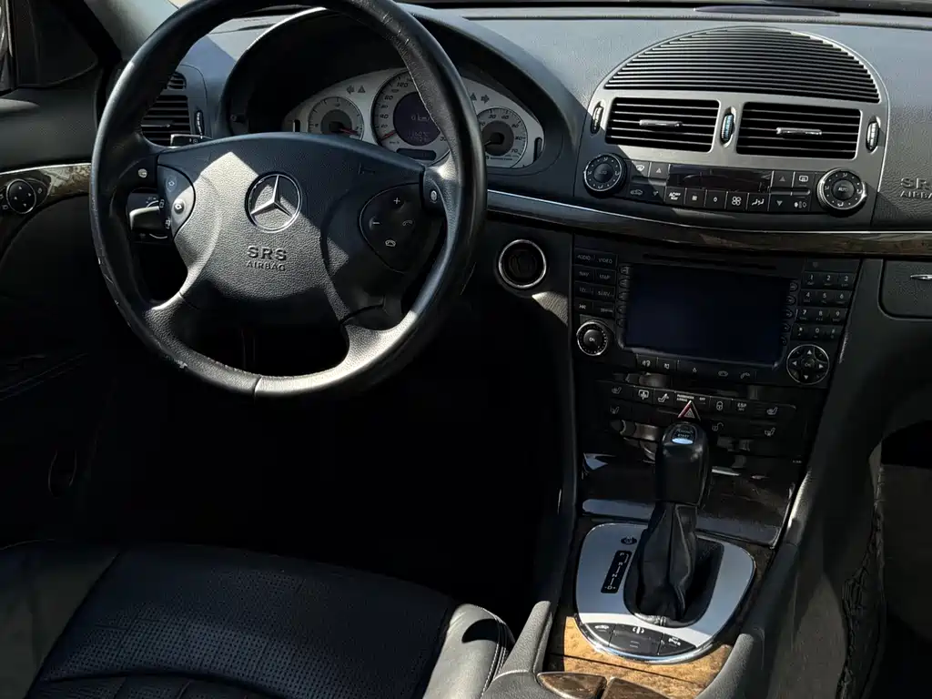 Mercedes-Benz E-Class AMG — миниатюра 6