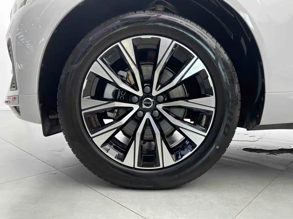 Volvo XC60 — миниатюра 7