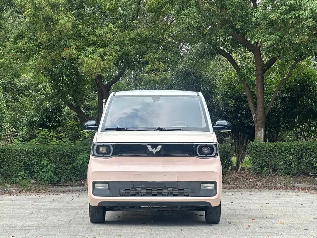 Wuling MINIEV — миниатюра 3