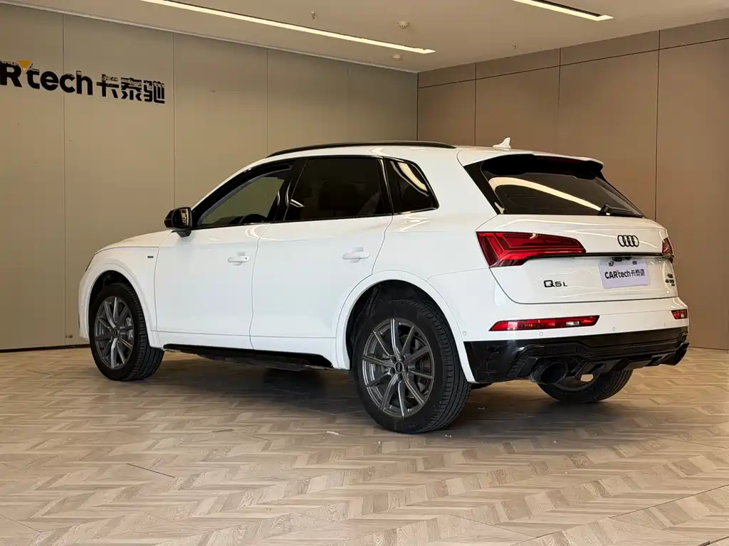 Audi Q5L 2022 45T Luxury