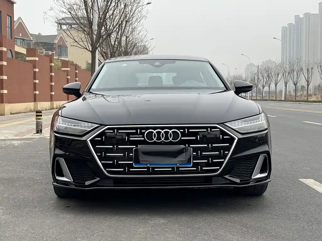 Audi A7L 2023