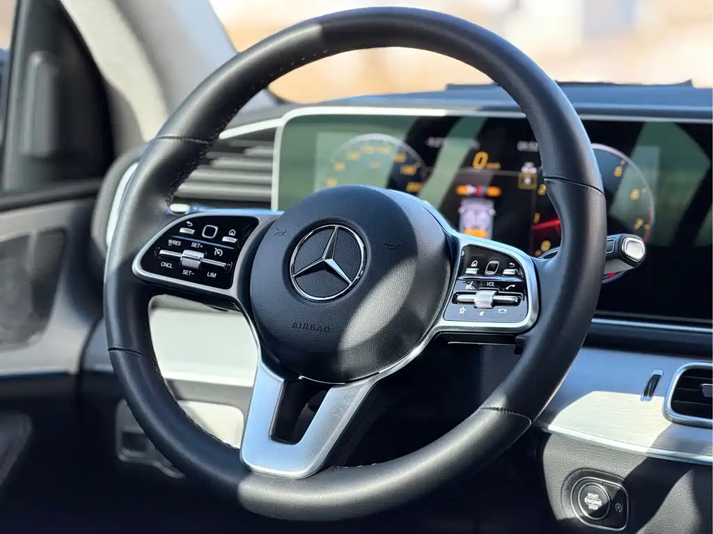 MERCEDES-BENZ GLE COUPE