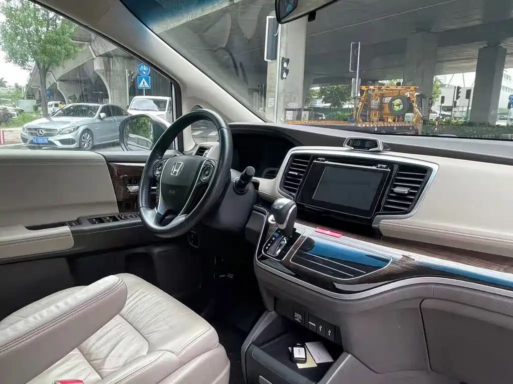 Honda Odyssey — миниатюра 13