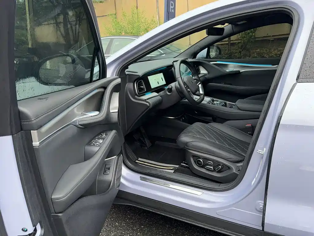 BYD Sealion 07 EV — миниатюра 4