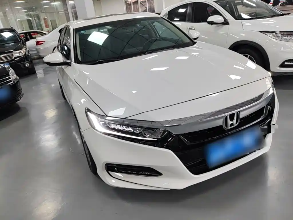 Honda Accord — миниатюра 4