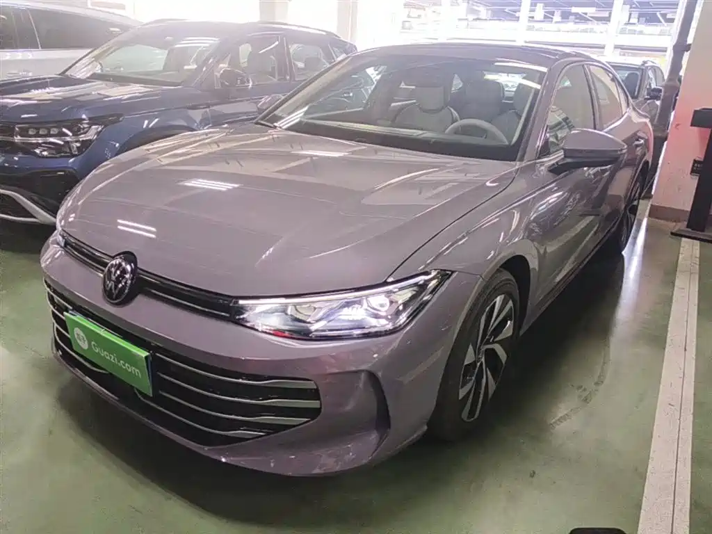 Volkswagen Passat 2025 Pro 380TSI