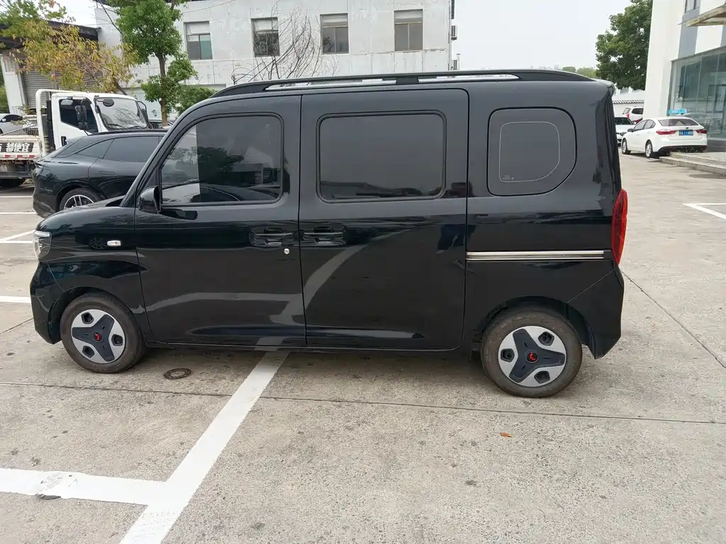 Wuling Zhiguang EV — миниатюра 7