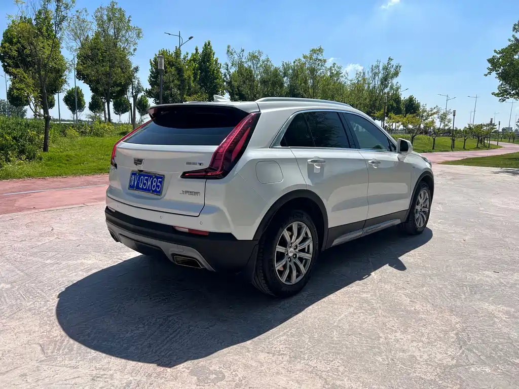 Cadillac XT4 — миниатюра 5