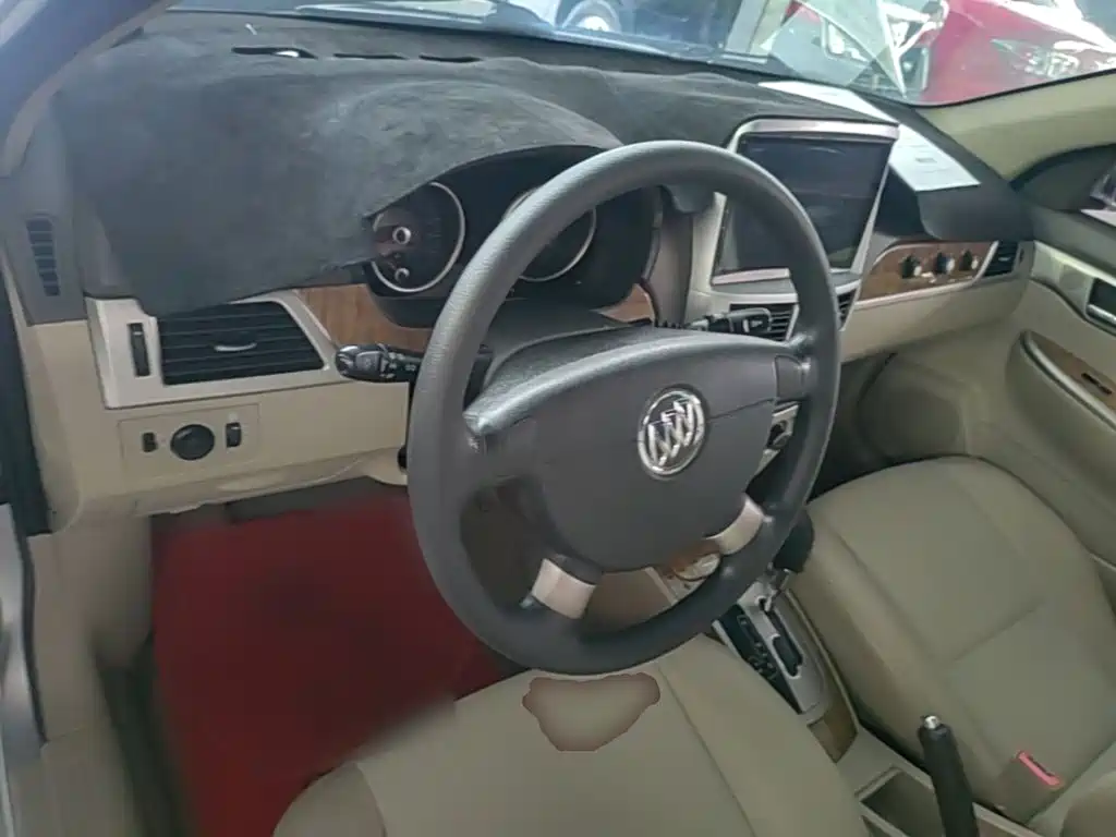Buick Excelle — миниатюра 10