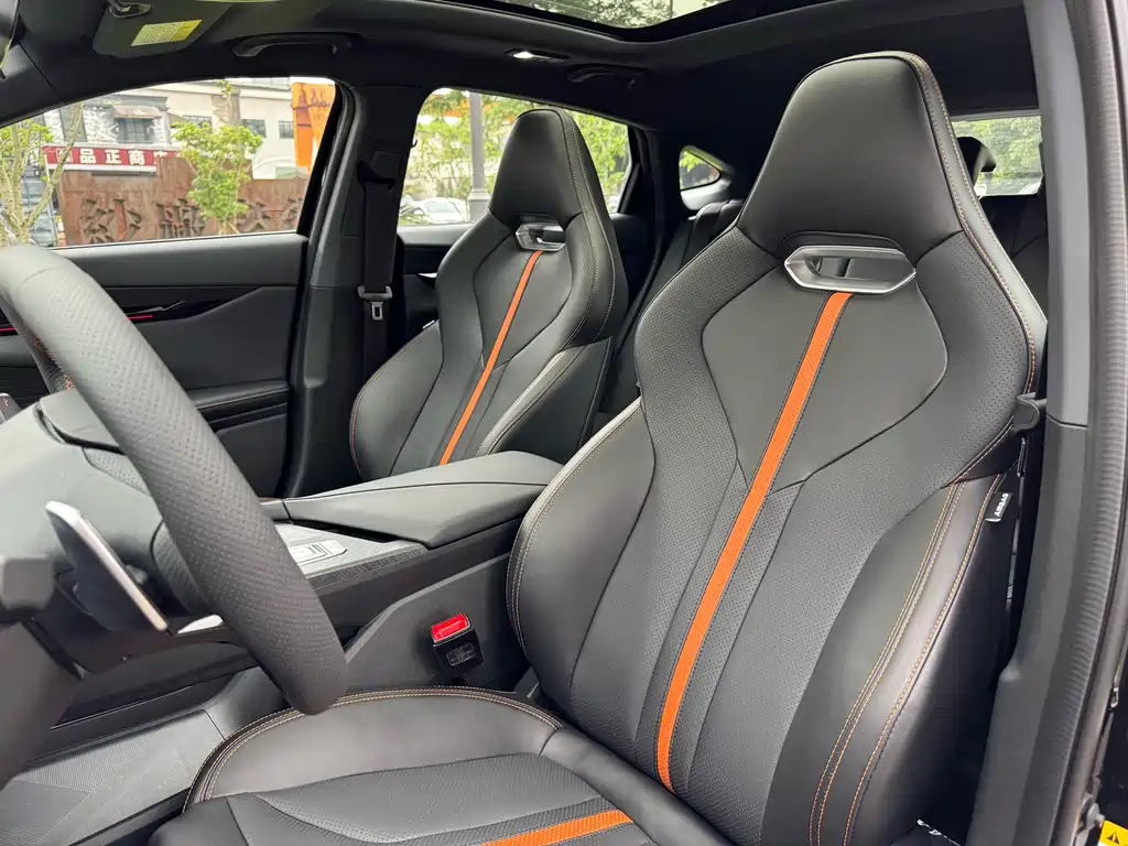 Changan UNI-V 2024 1.5T Luxury