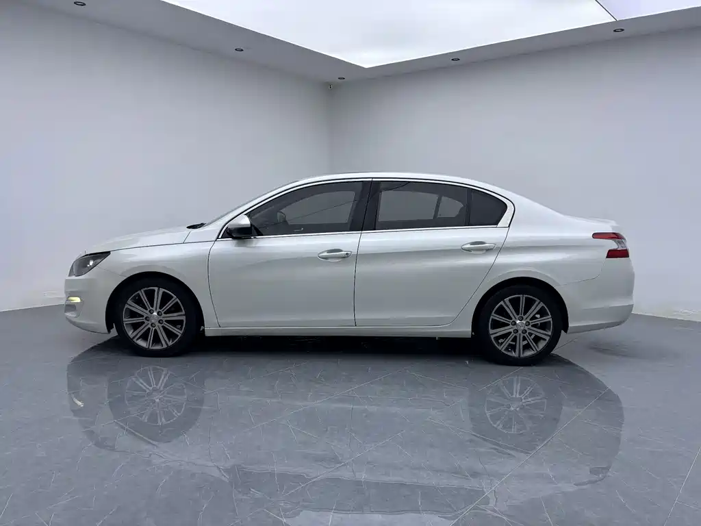 Peugeot 408 — миниатюра 13
