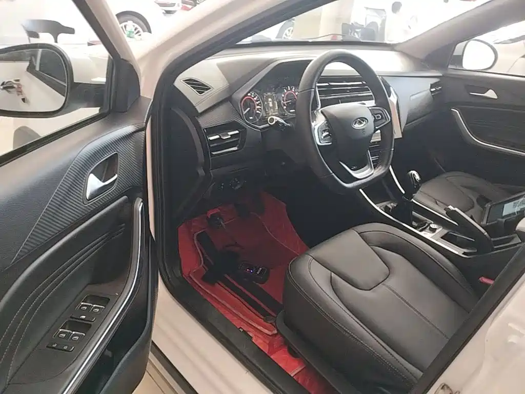 Chery Tiggo 3x — миниатюра 16