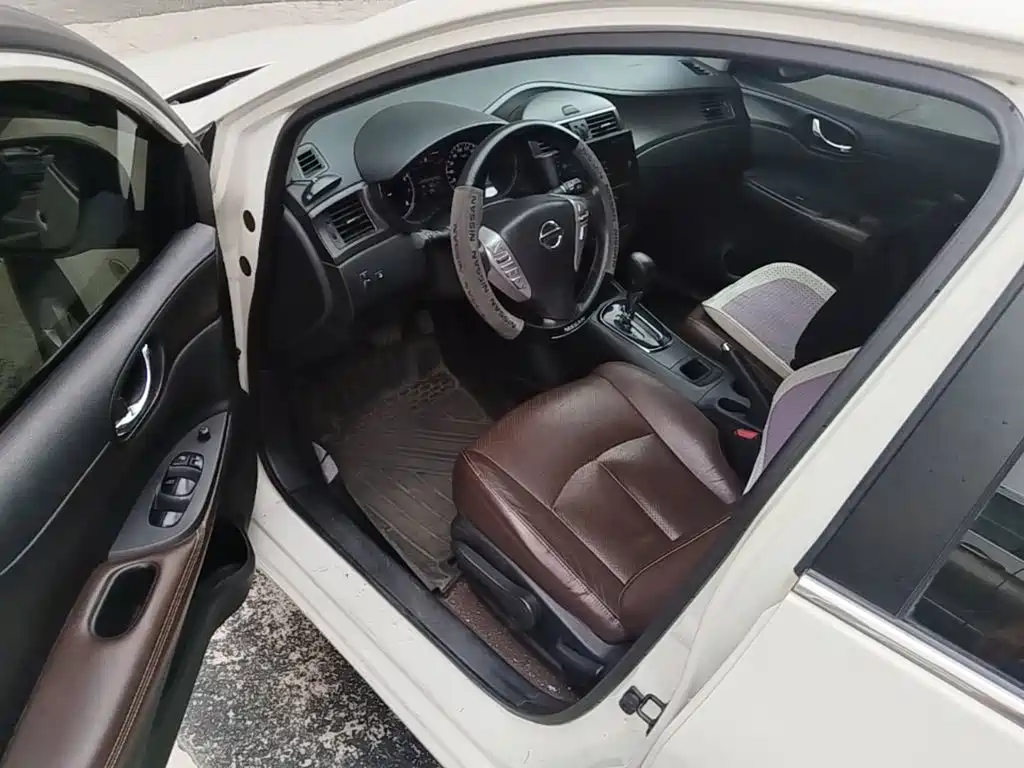Nissan Tiida — миниатюра 21