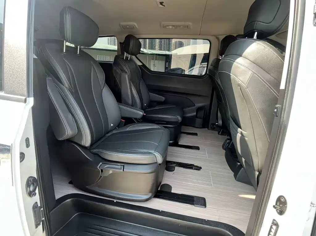 SAIC MAXUS CHASE G10