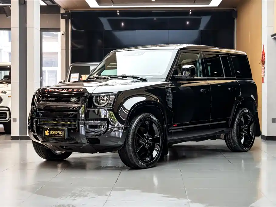 Land Rover Defender 2025